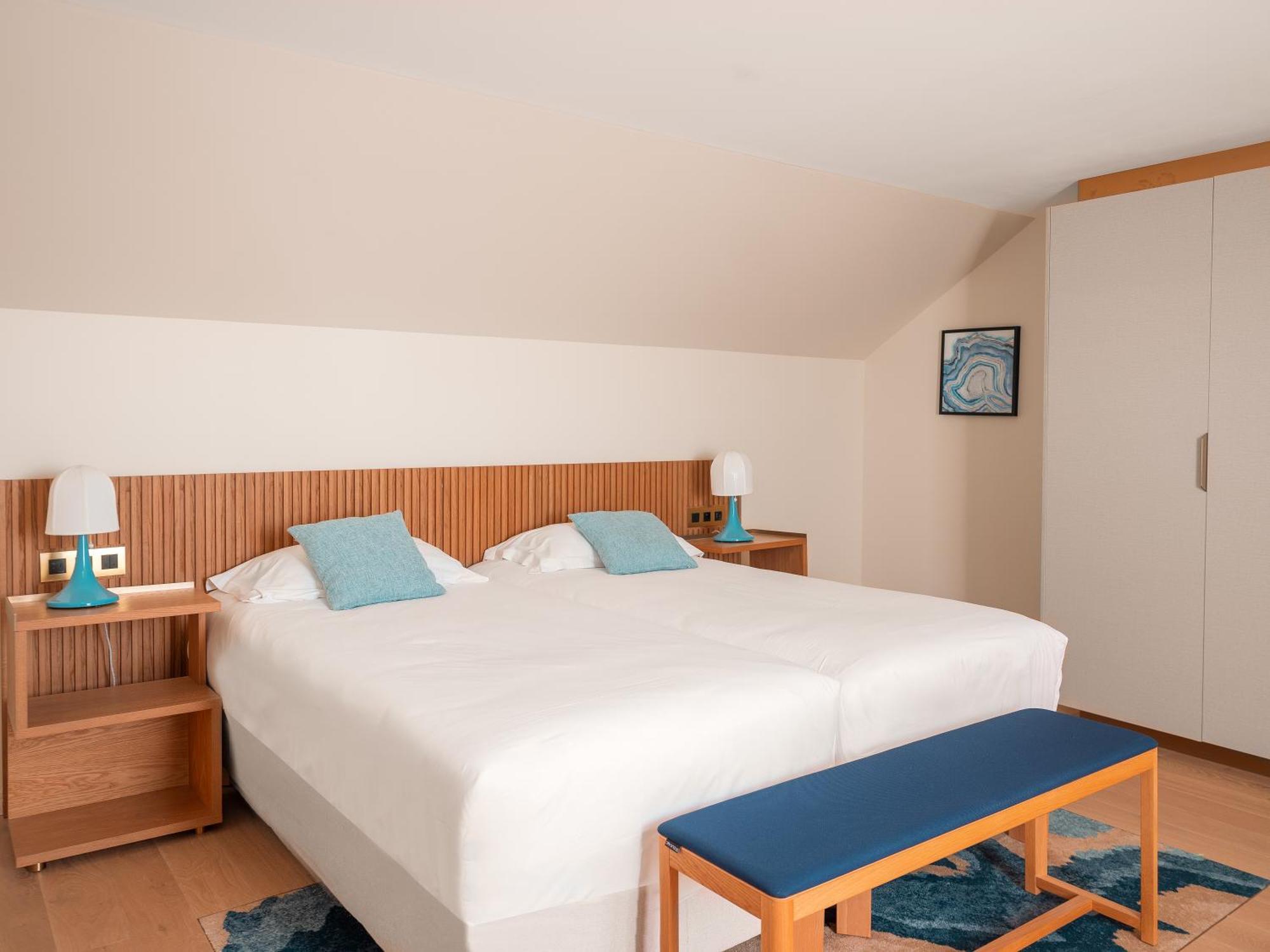 Castel Clara Thalasso & Spa Bangor Exterior photo