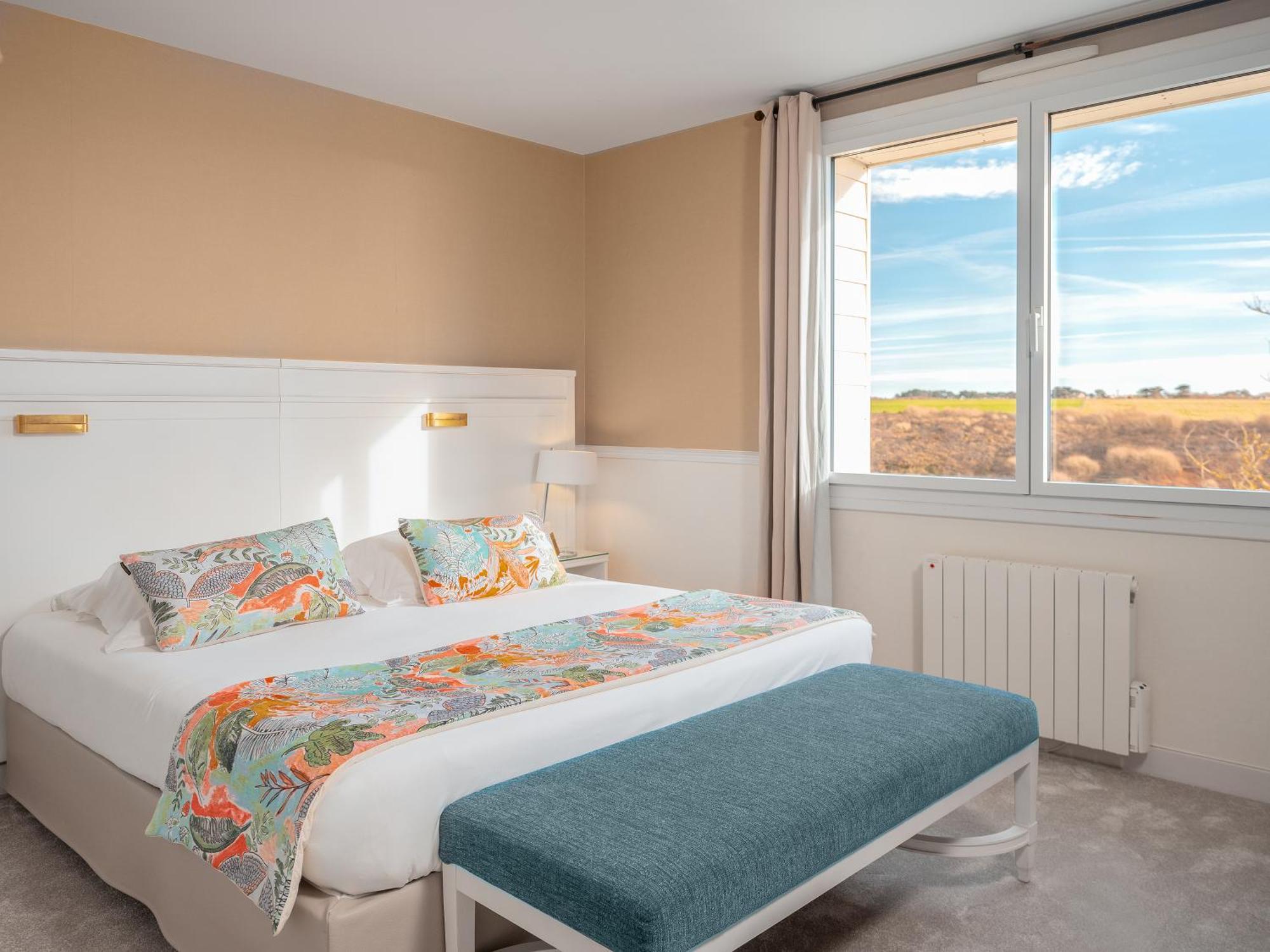 Castel Clara Thalasso & Spa Bangor Exterior photo