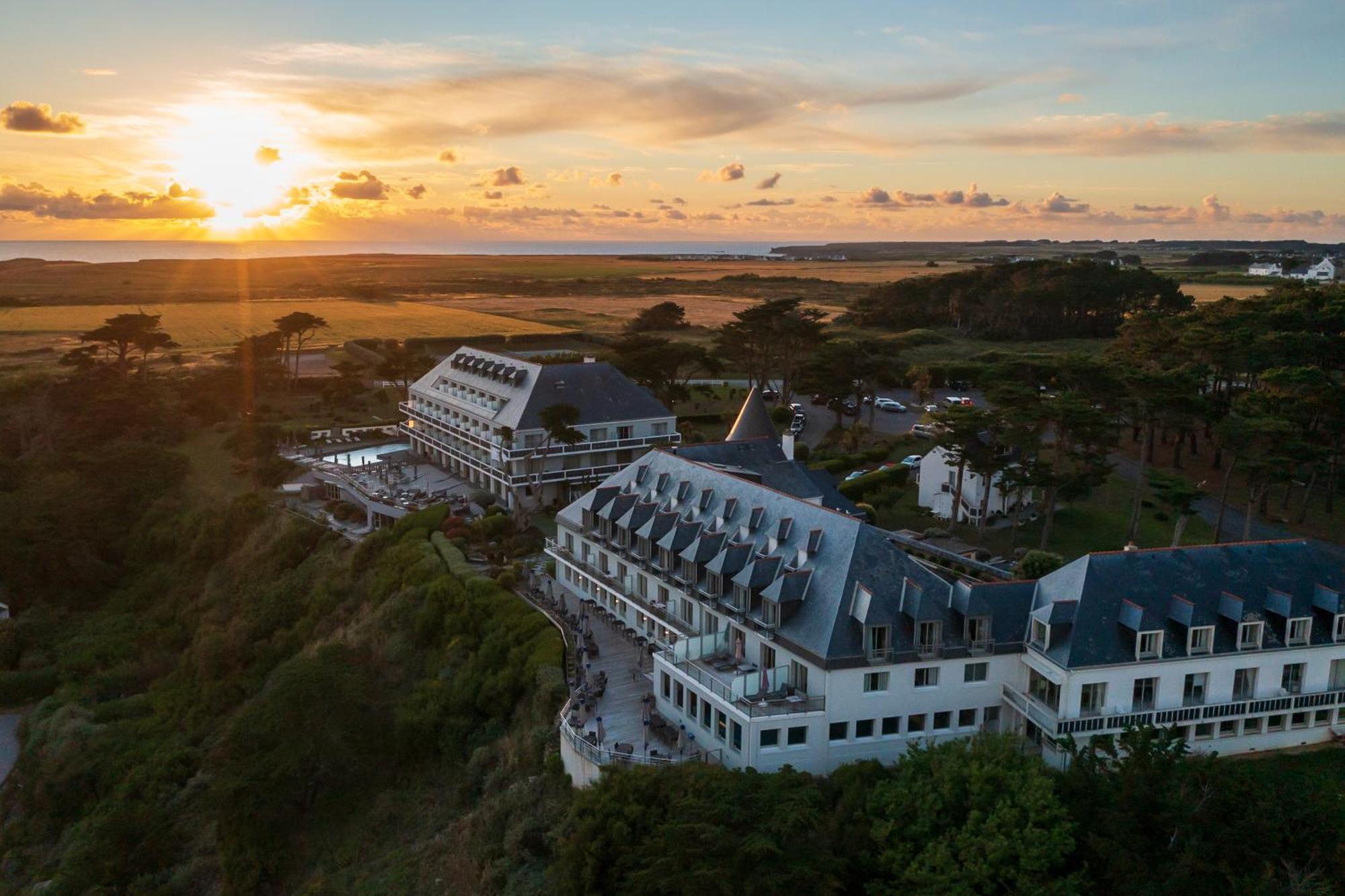 Castel Clara Thalasso & Spa Bangor Exterior photo
